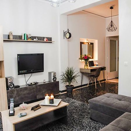 Luxury Apartment Near Acropolis! In The Heart Of Athens! Экстерьер фото